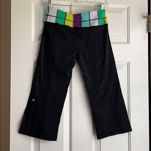Lululemon reversible groove crop sz 6